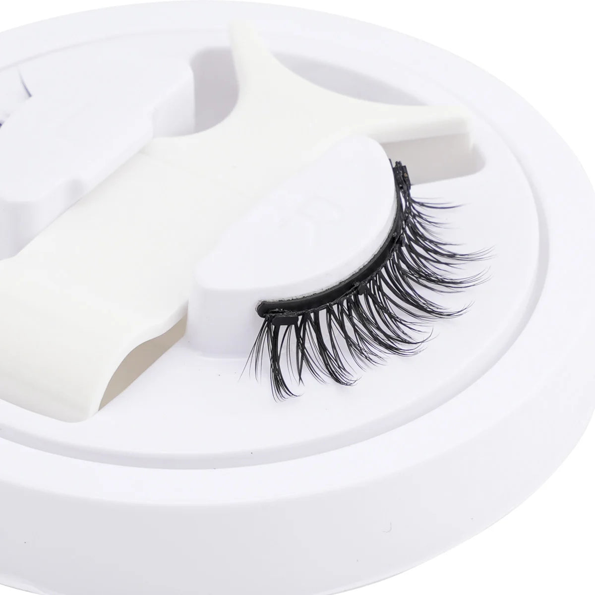 Faux cils magnétiques - Oeil de biche - 1 paire